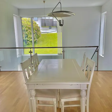 Feriehus Hop Modern